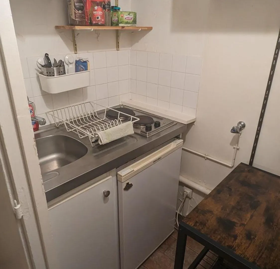 Charmant Studio Calme Et Lumineux A Notre-Dame París 0*,